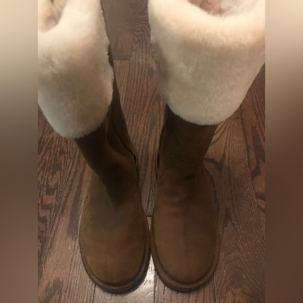 Uggs Size 5